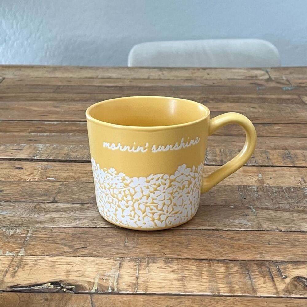 Threshold Mornin' Sunshine Butter Yellow Mug 3.5" Stoneware White Floral